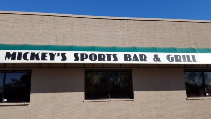 Mickeys Sports Bar & Grill - Mankato, MN