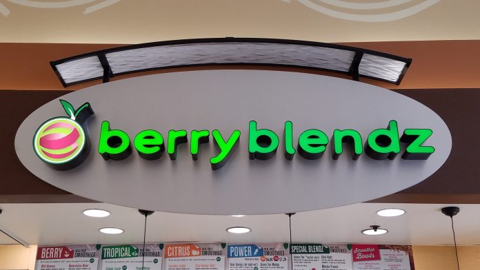 Berry Blendz Riverhills Mall - Mankato, MN