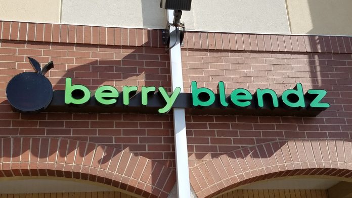 Berry Blendz University Square - Mankato, MN