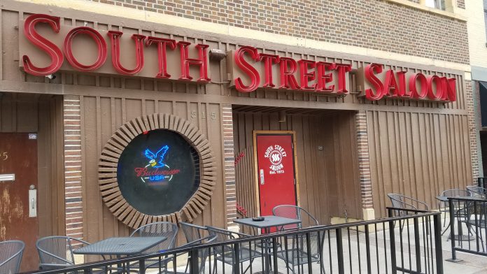 South Street Saloon - Mankato