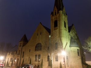 Photo by Gary Pettis - First Presbyterian Church - at the corner of Hickory and Broad Streets in Mankato.