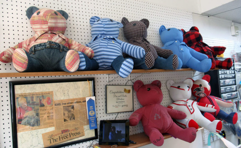 Photo by Grace Brandt - Memory bears at Pins and Needles Alterations in Mankato