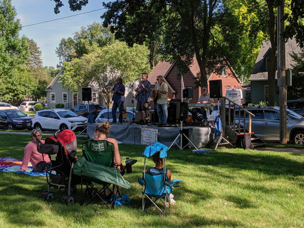 Submitted Photo - Scene from Music in the Park