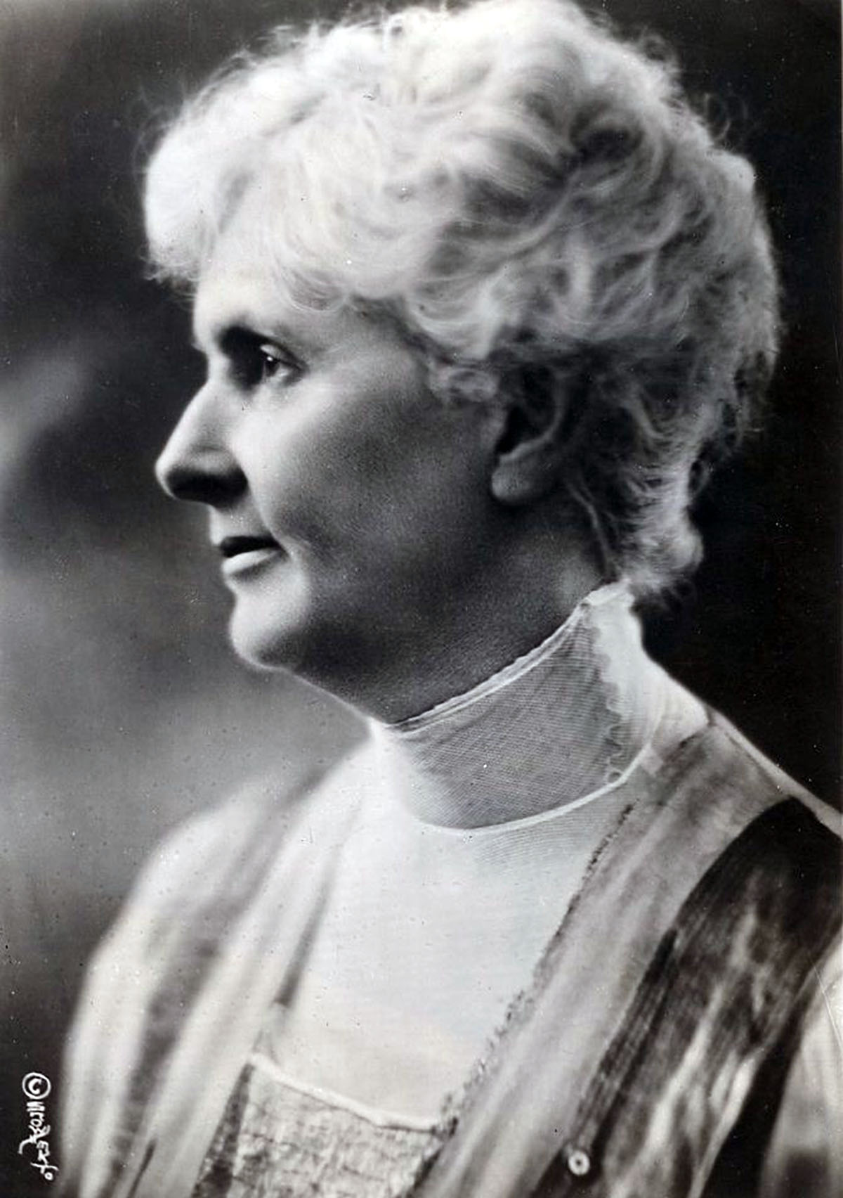Dr. Helen Hughes Hielscher
