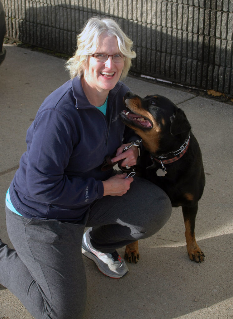 Photo by Don Lipps - Key City Kennel Club Basic Obedience class attendees Laurie Meyer and Abbie