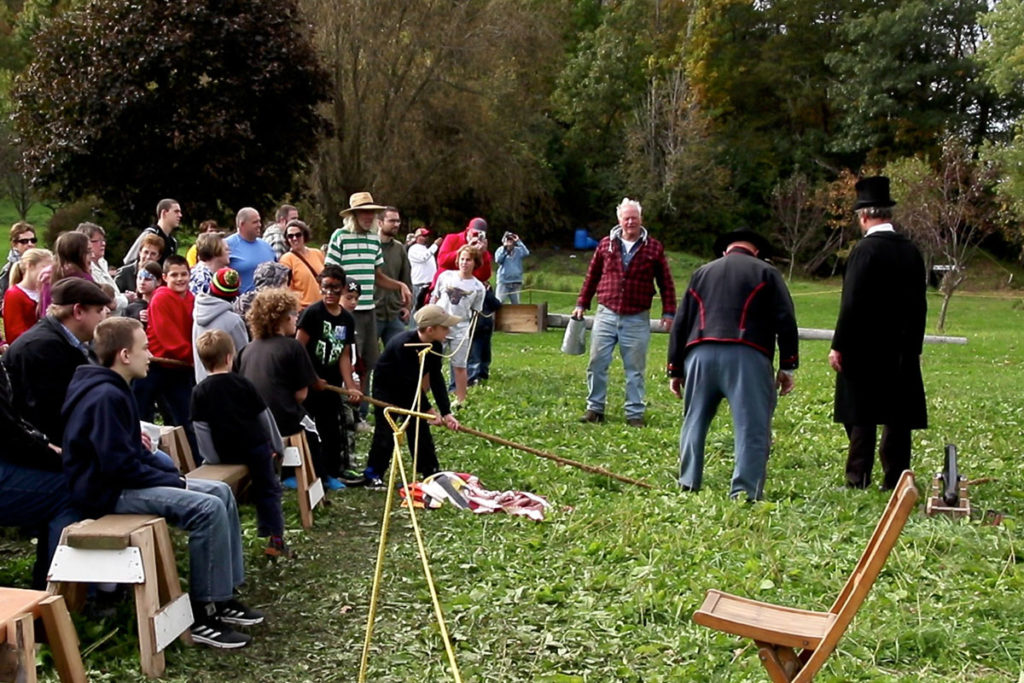 Photo by Rick Pepper - Historical re-enactors addressing the audience.